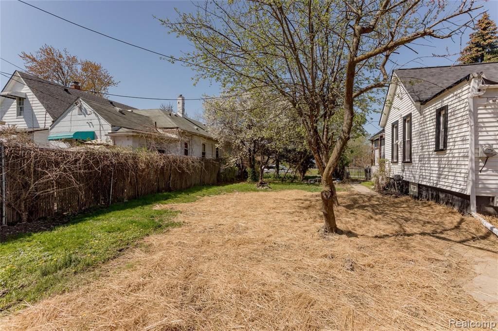 2826 COCHRANE Street