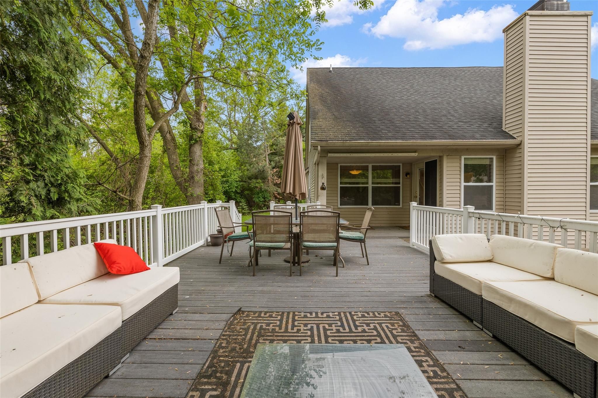 430 CHITTAMWOOD Court