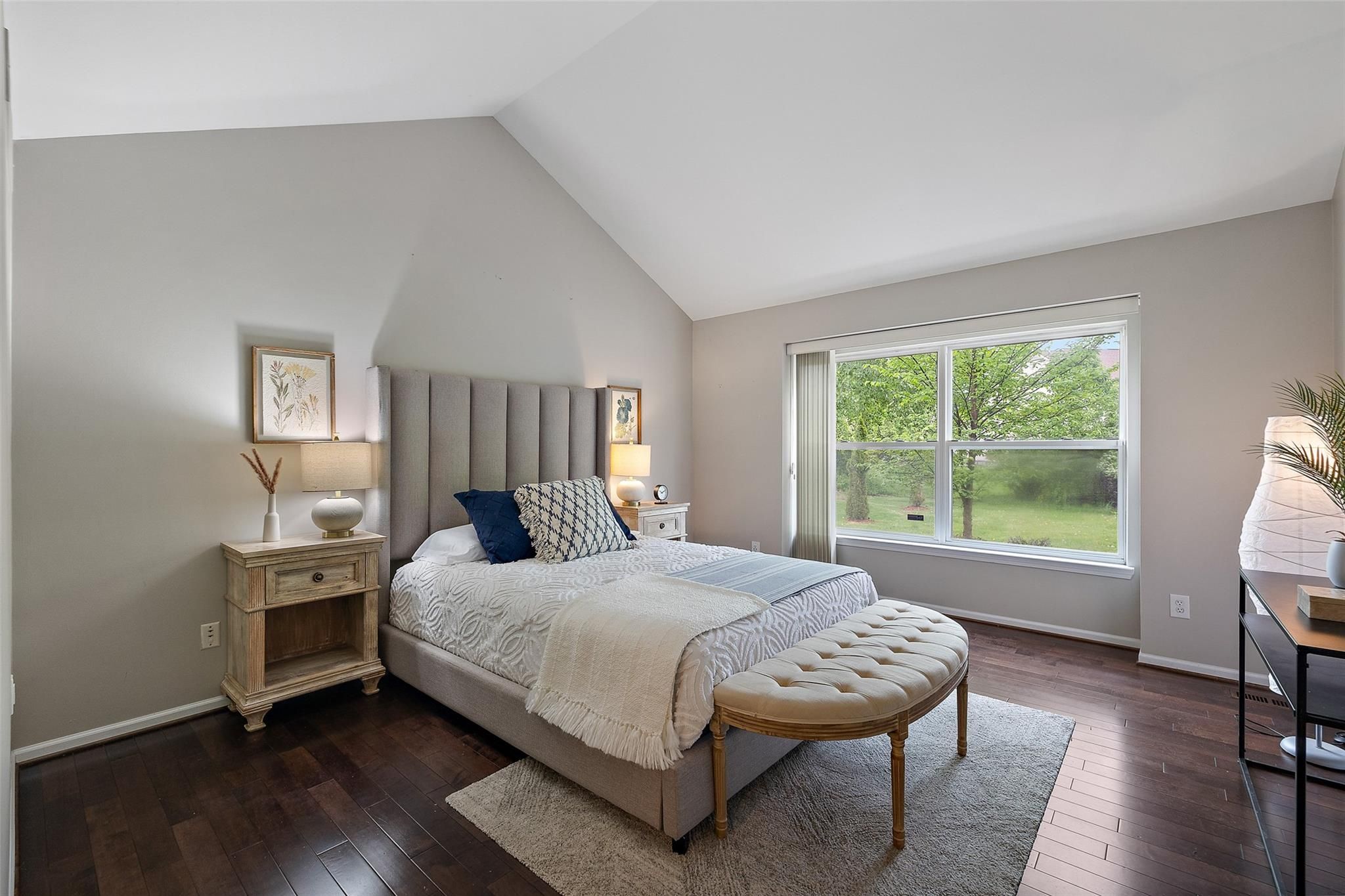 430 CHITTAMWOOD Court