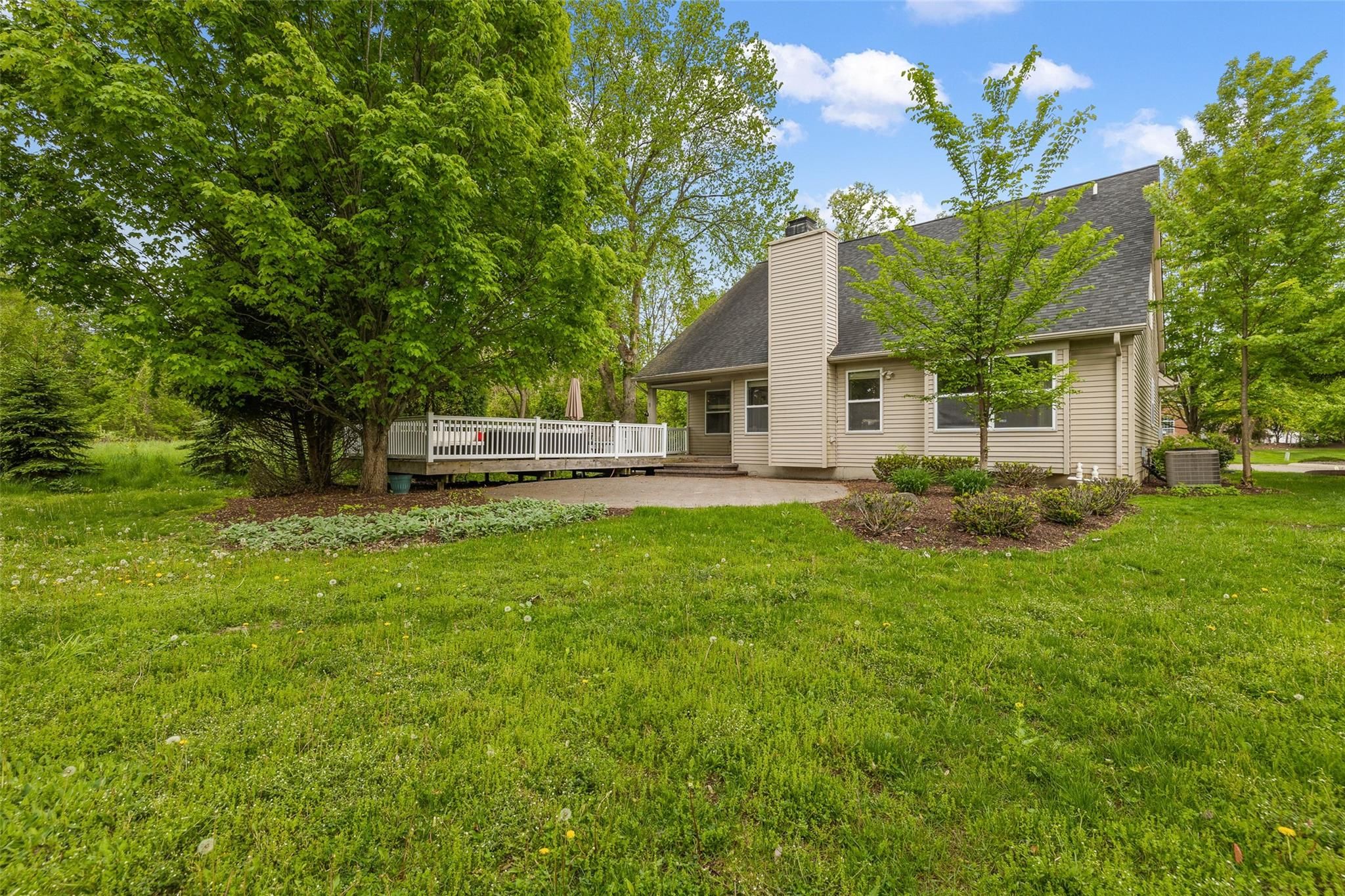 430 CHITTAMWOOD Court
