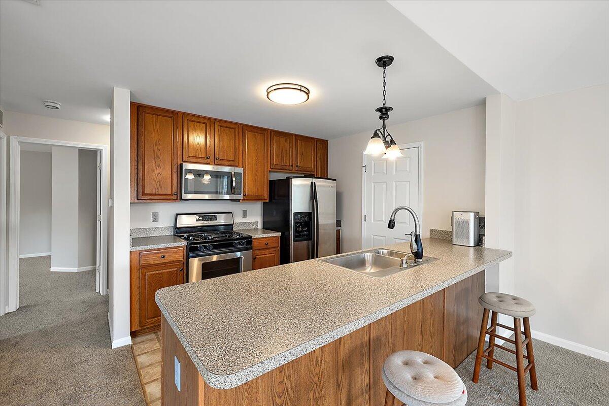 3034 Kneeland Circle