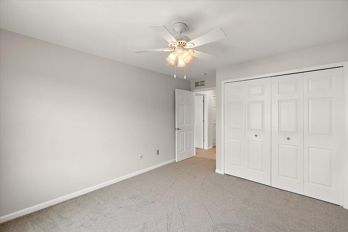 3034 Kneeland Circle