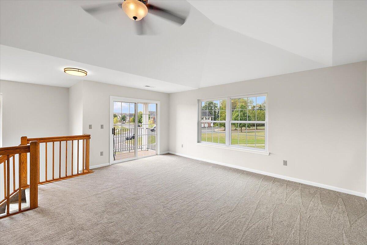 3034 Kneeland Circle