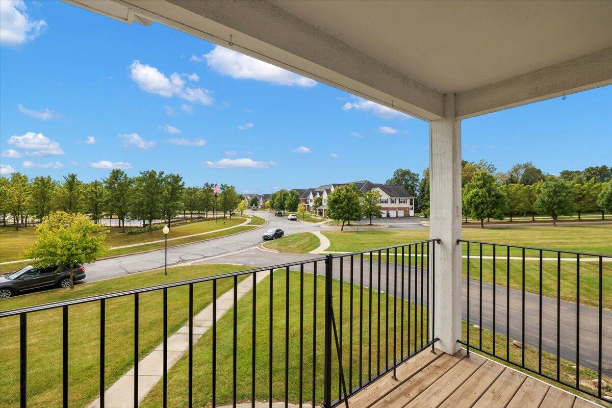 3034 Kneeland Circle