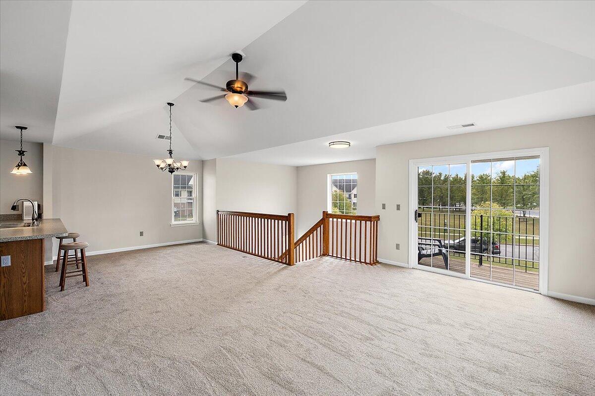 3034 Kneeland Circle