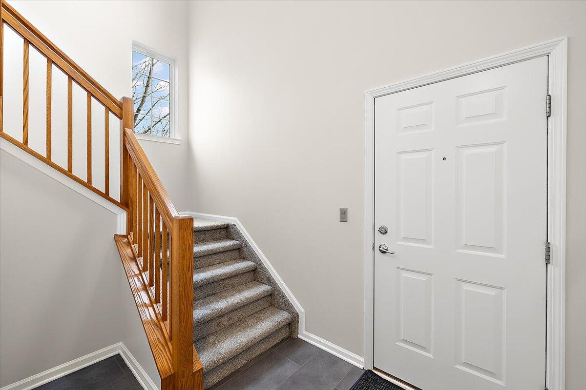 3034 Kneeland Circle