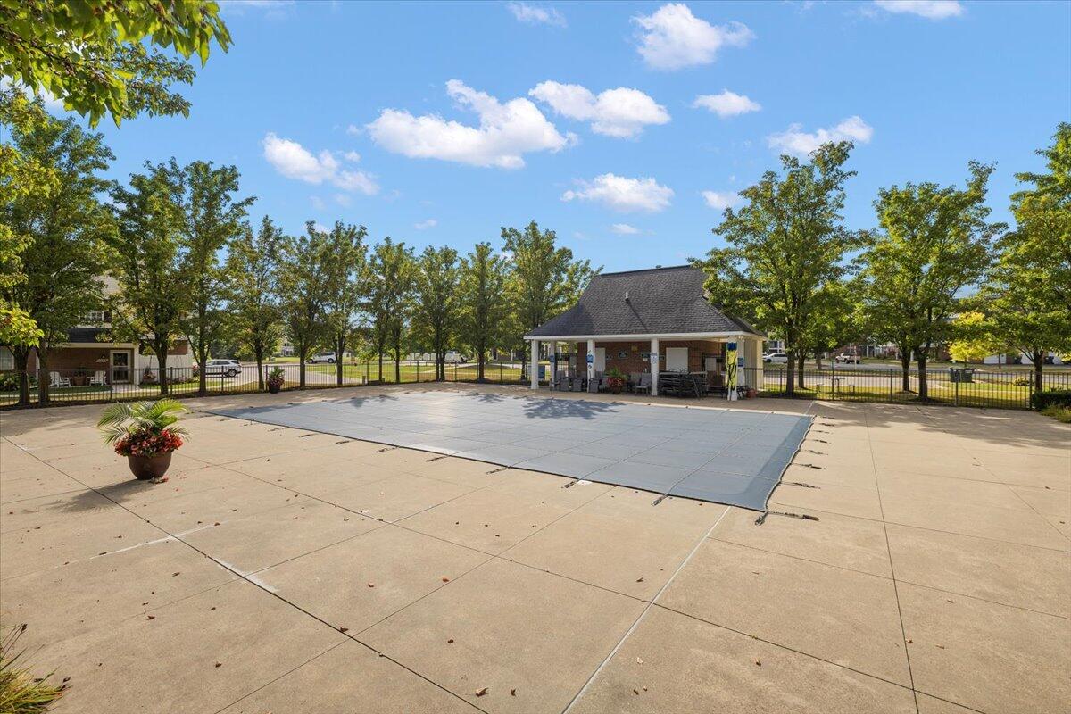 3034 Kneeland Circle