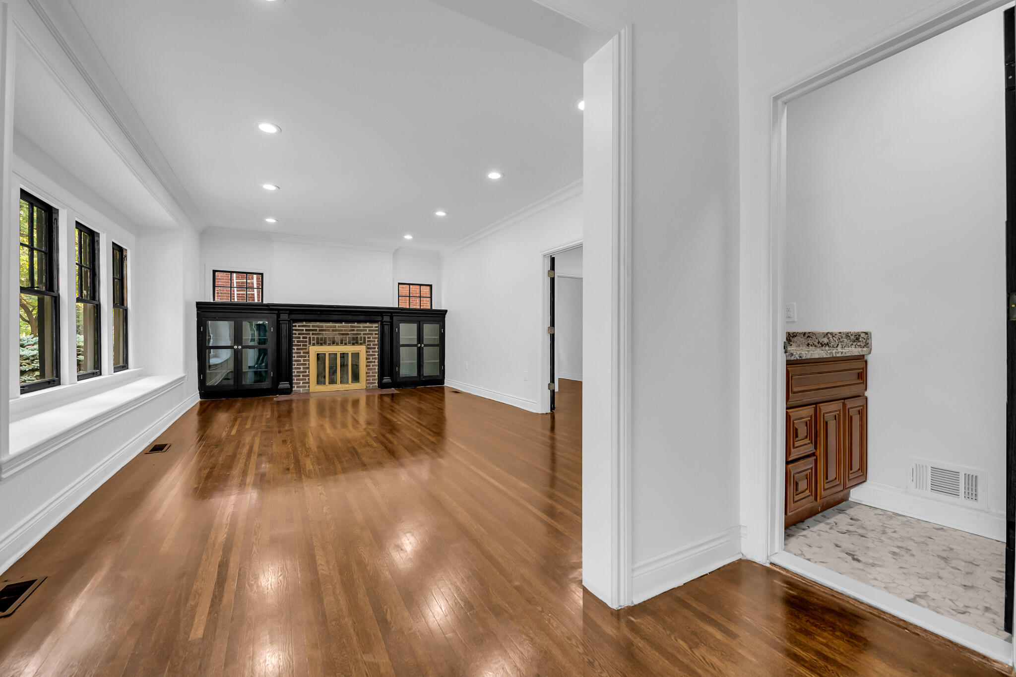 1475 Longfellow Street