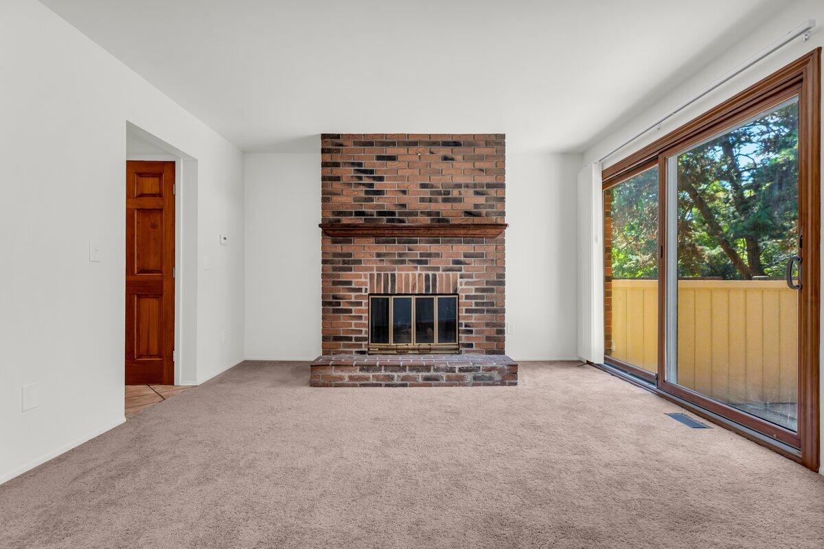 3140 Woods Circle