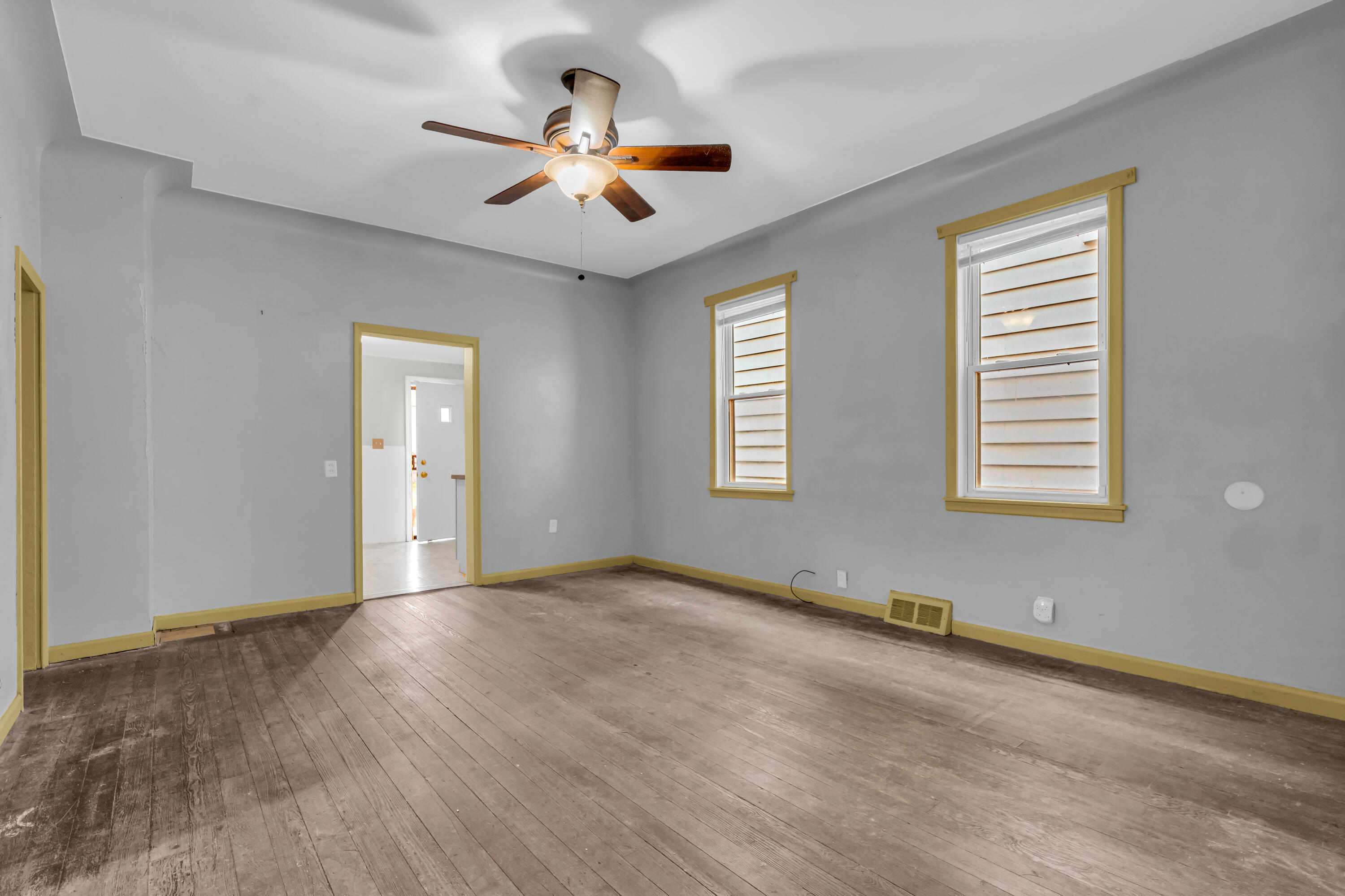 4450 Military Street