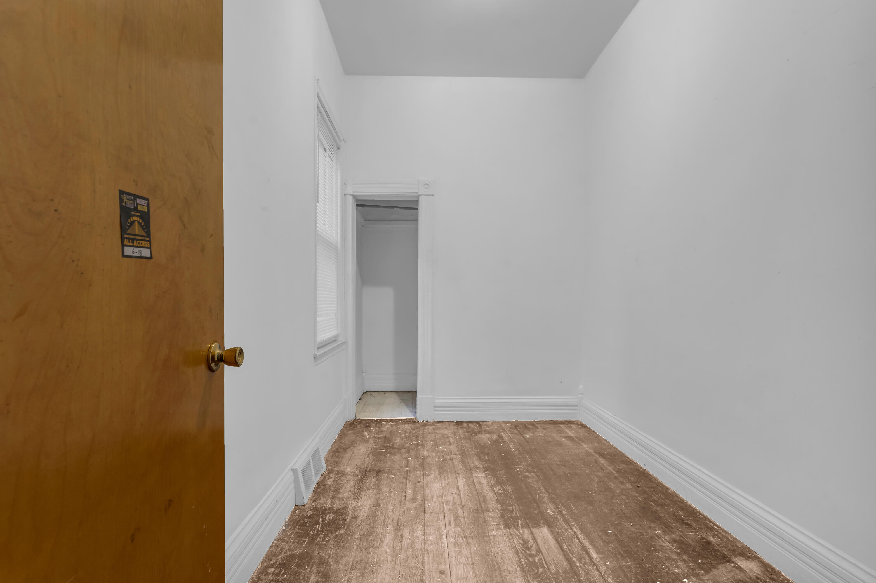 4450 Military Street