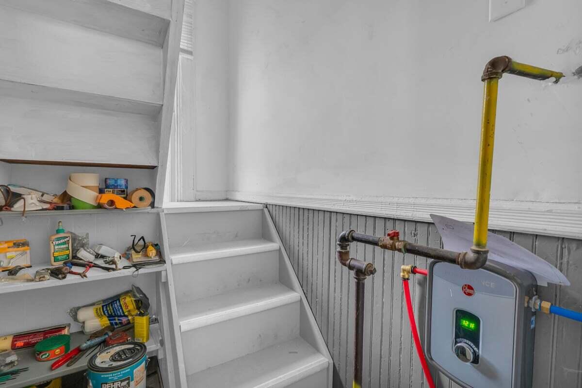 4450 Military Street