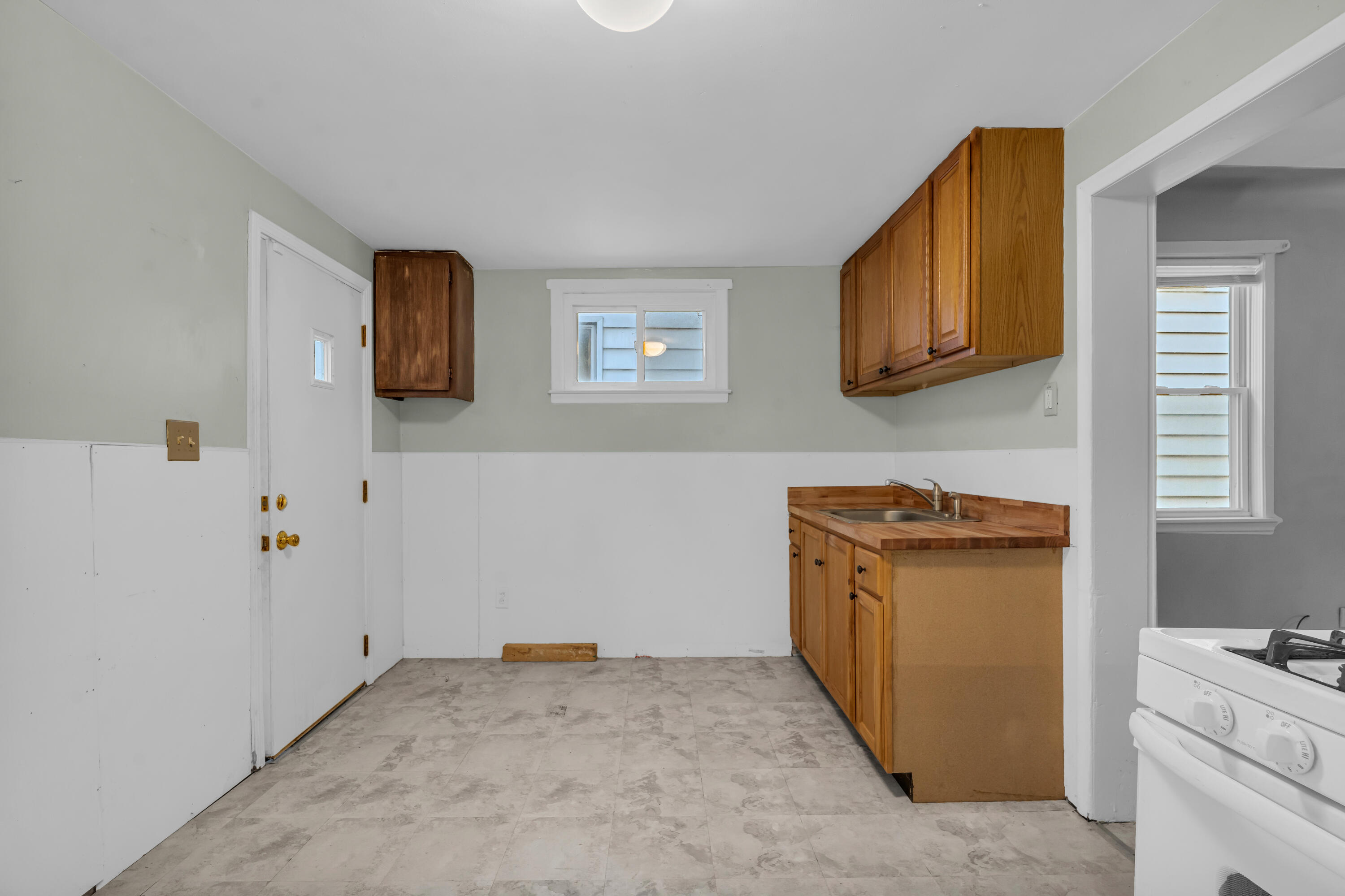 4450 Military Street