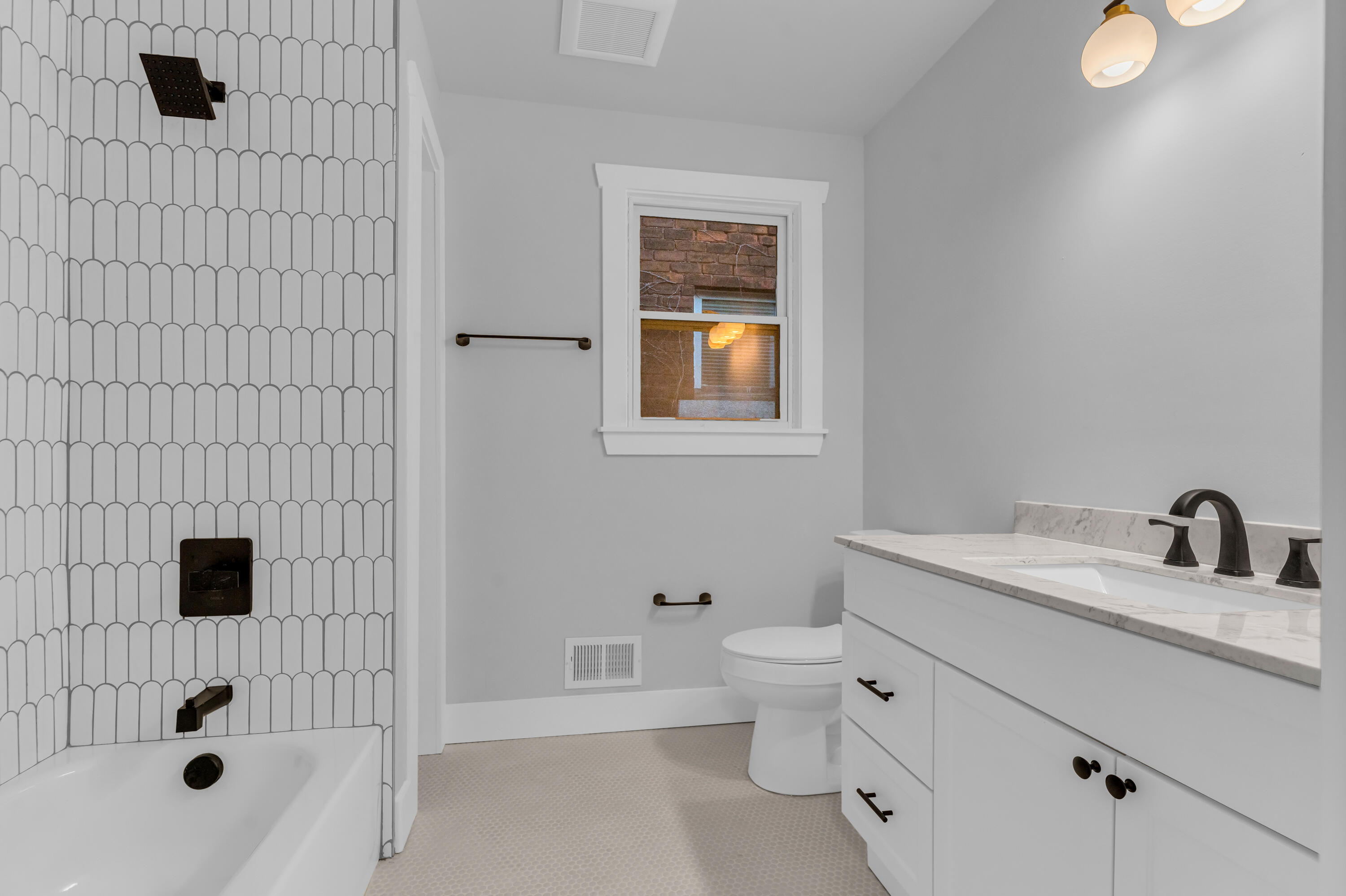 6196 Rosa Parks Boulevard