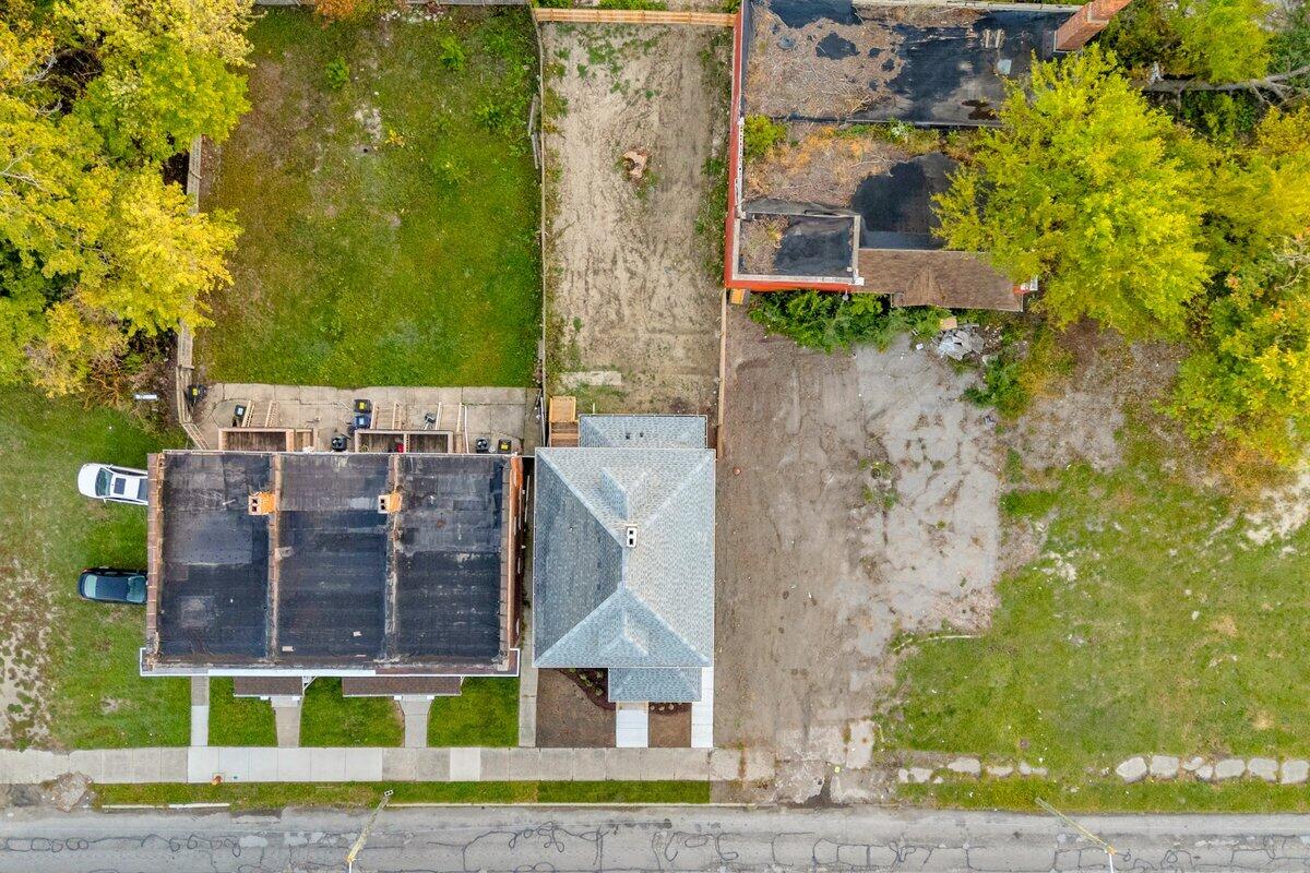 6196 Rosa Parks Boulevard