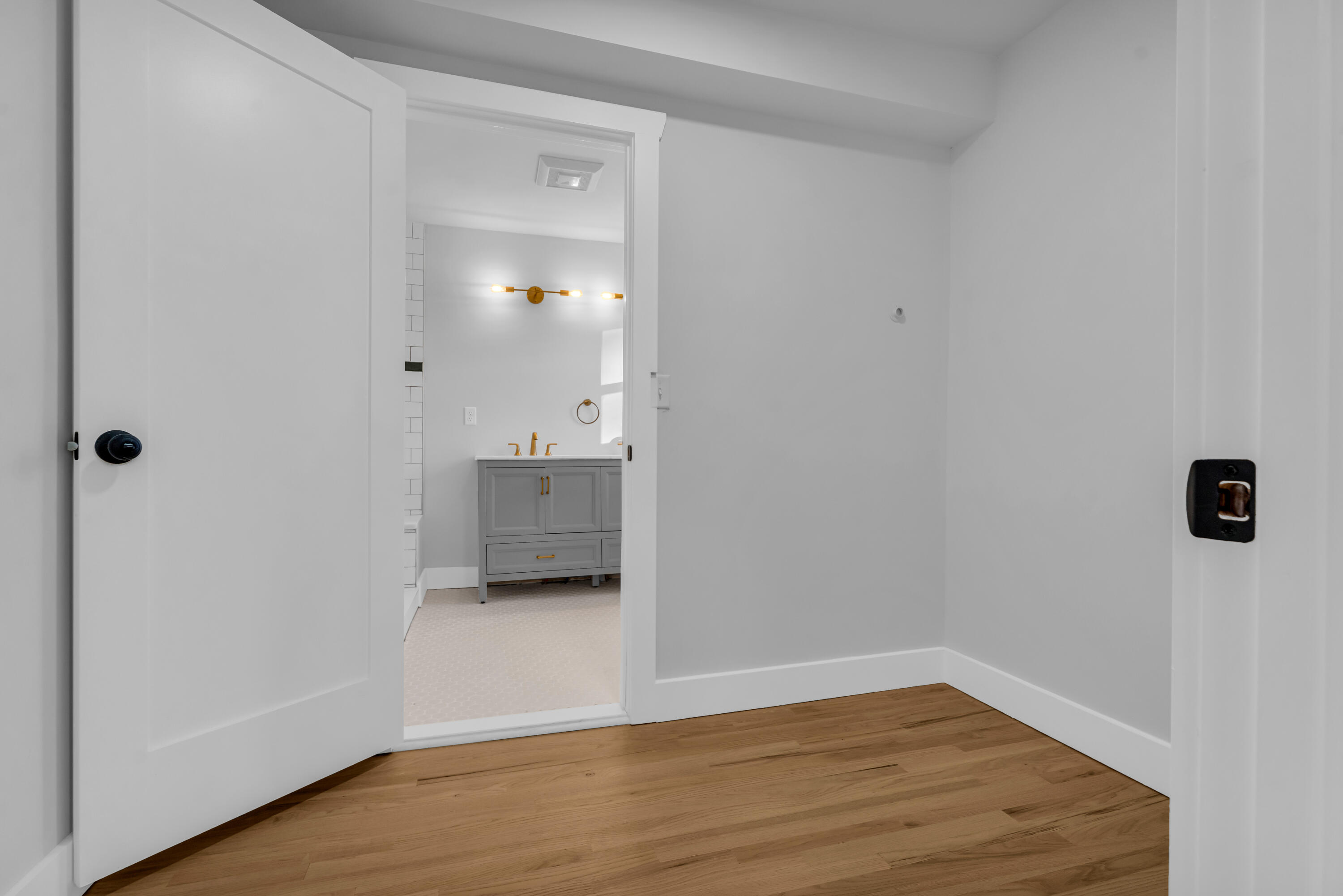 6196 Rosa Parks Boulevard