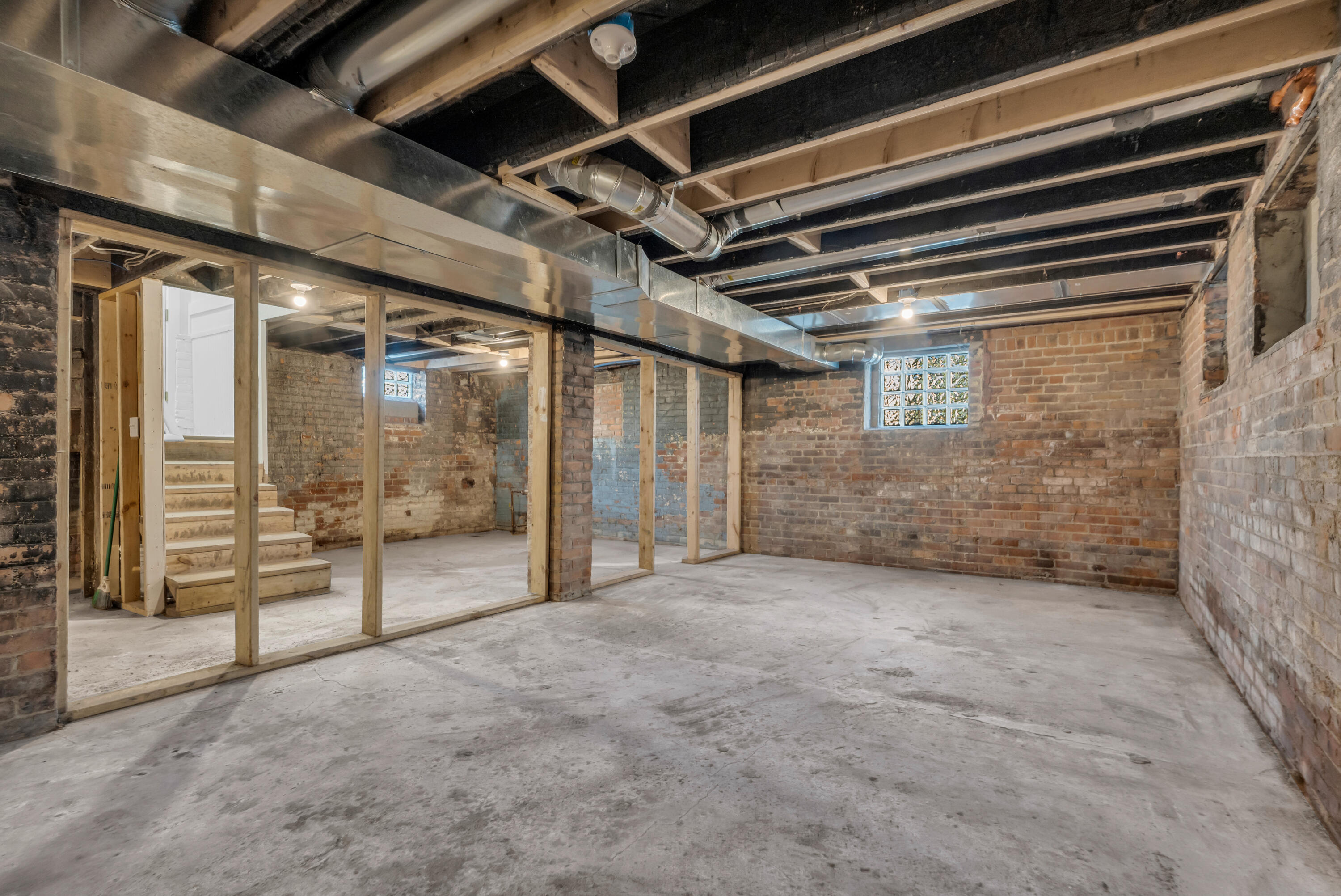 6196 Rosa Parks Boulevard