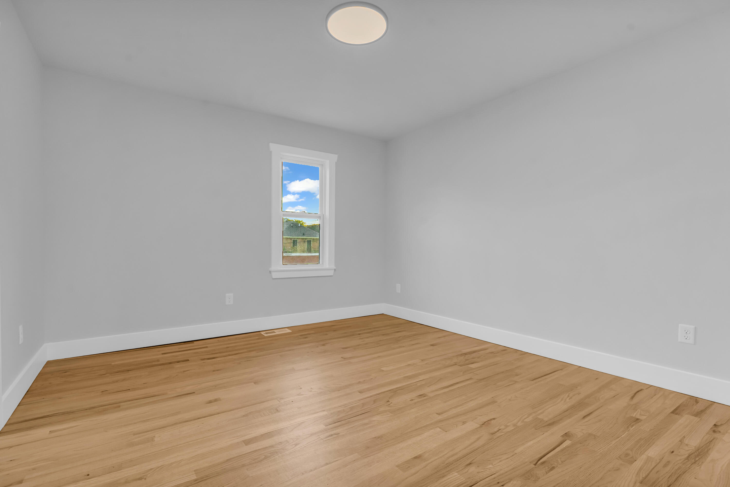 6196 Rosa Parks Boulevard