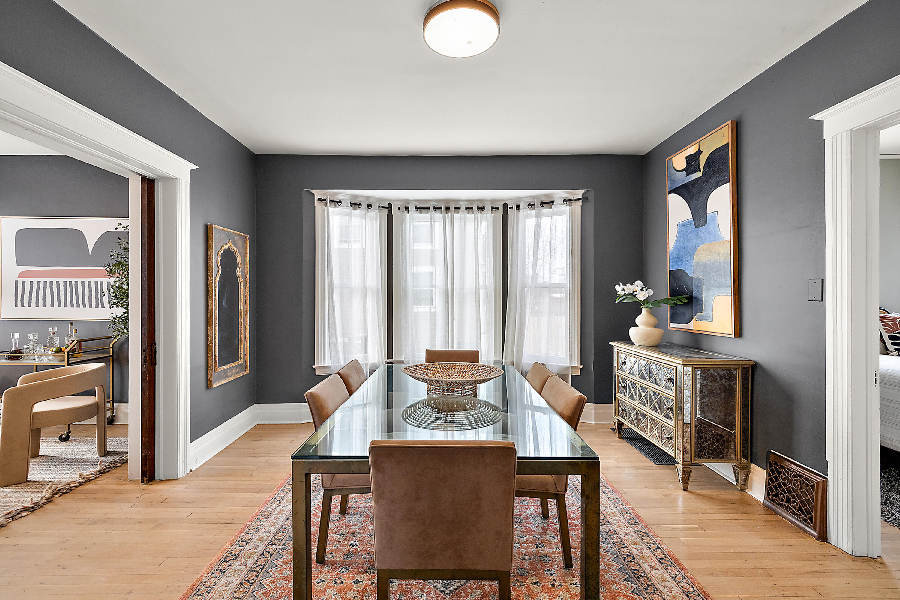 816 W Philadelphia Street