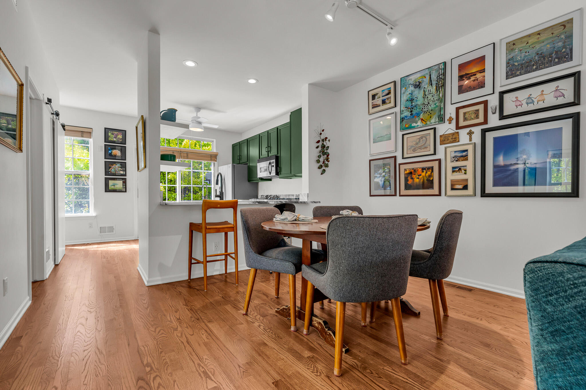 443 W Hancock Street