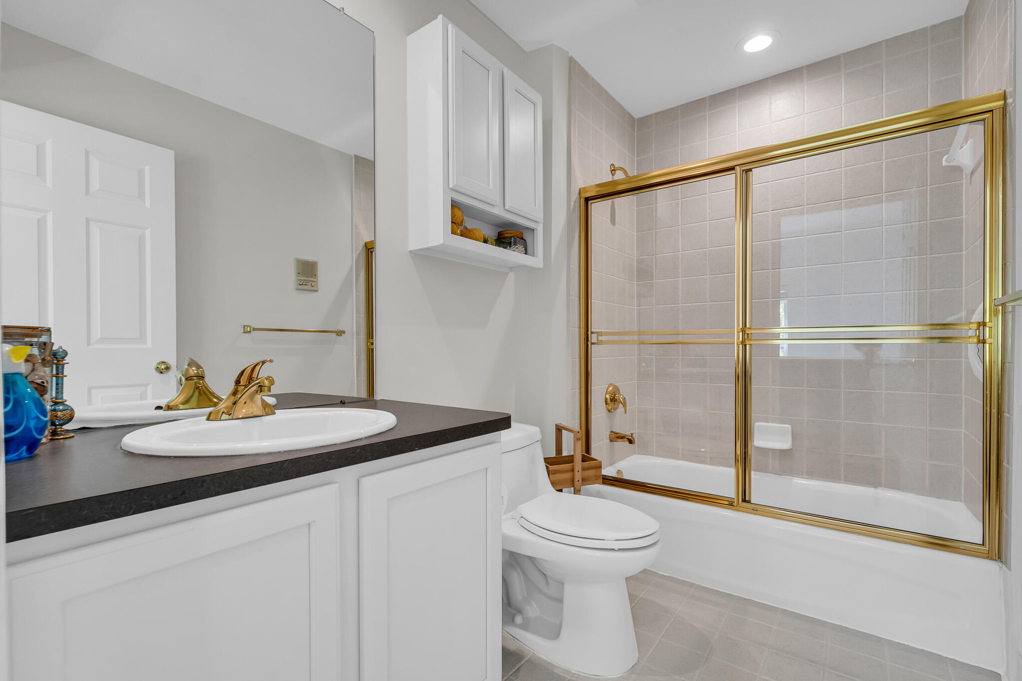 443 W Hancock Street