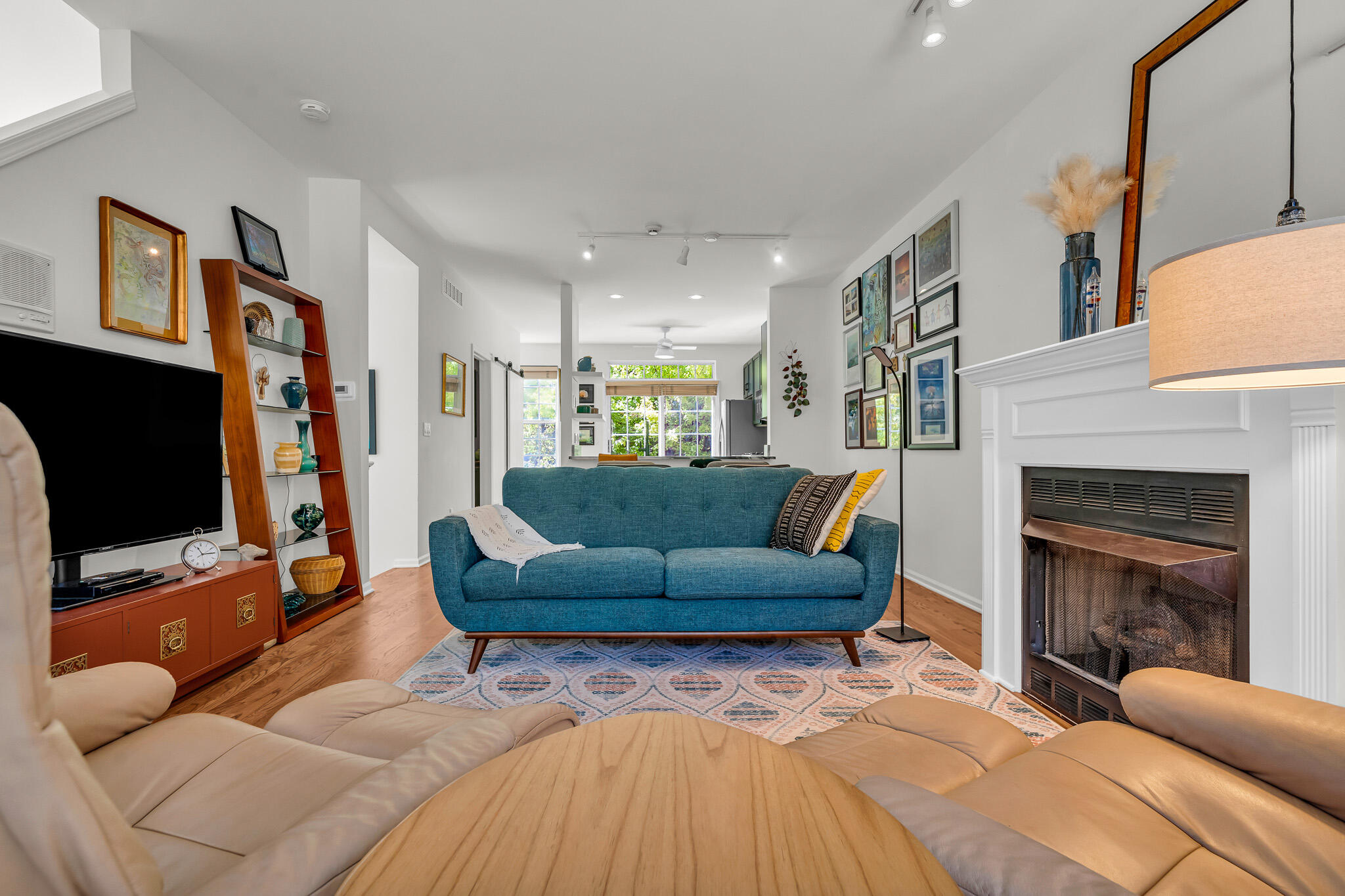 443 W Hancock Street