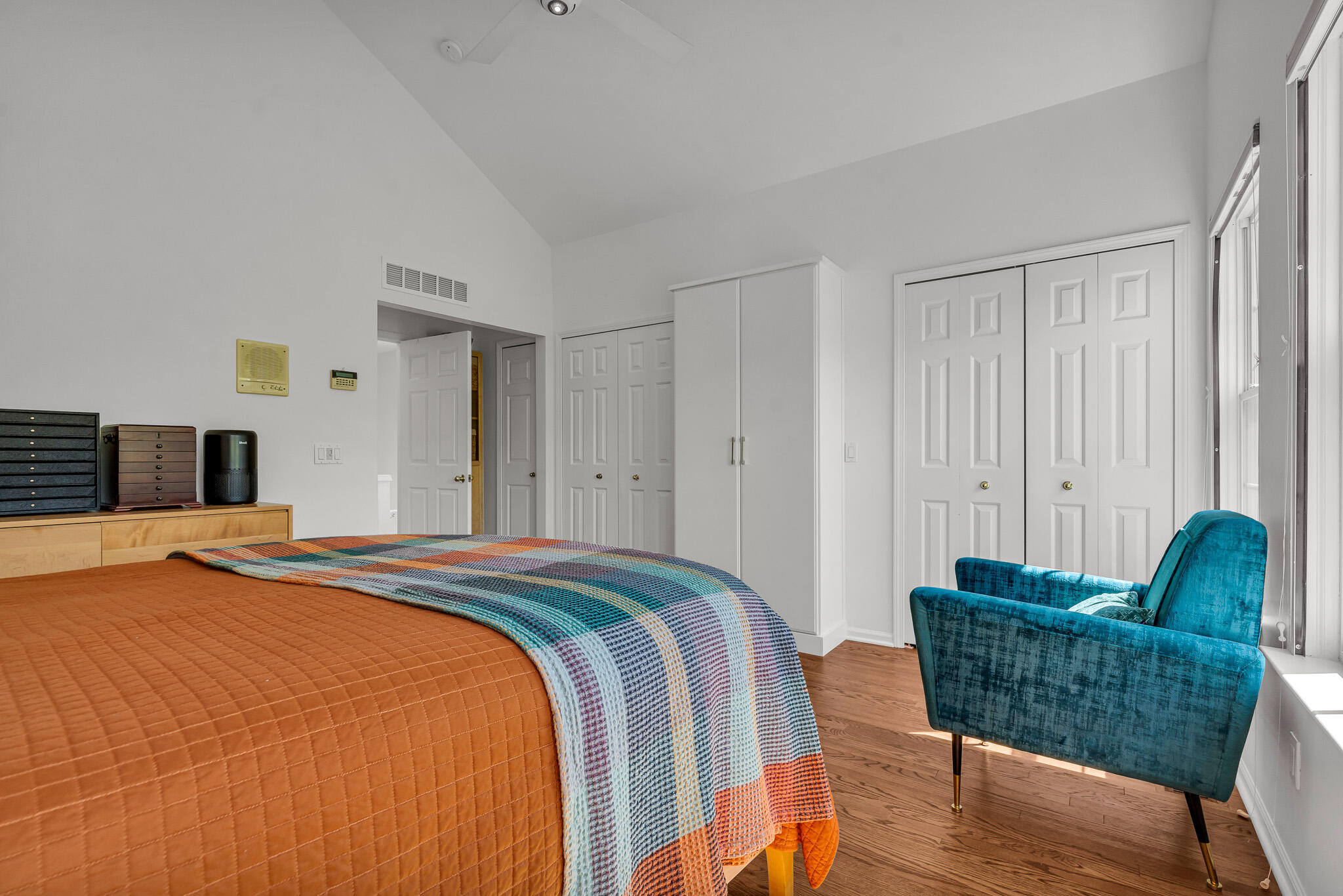 443 W Hancock Street