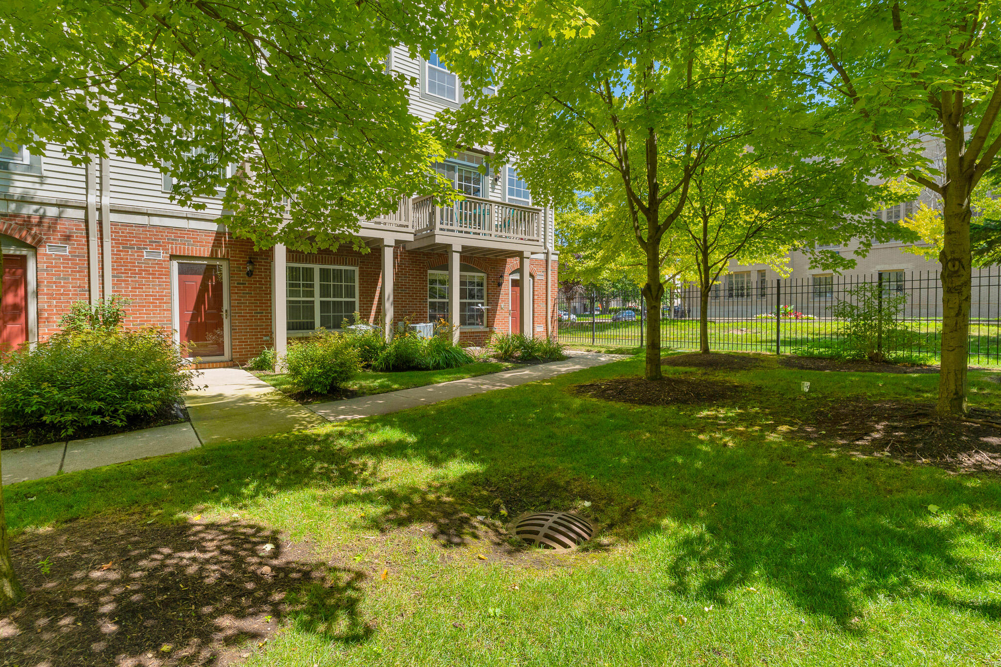 443 W Hancock Street