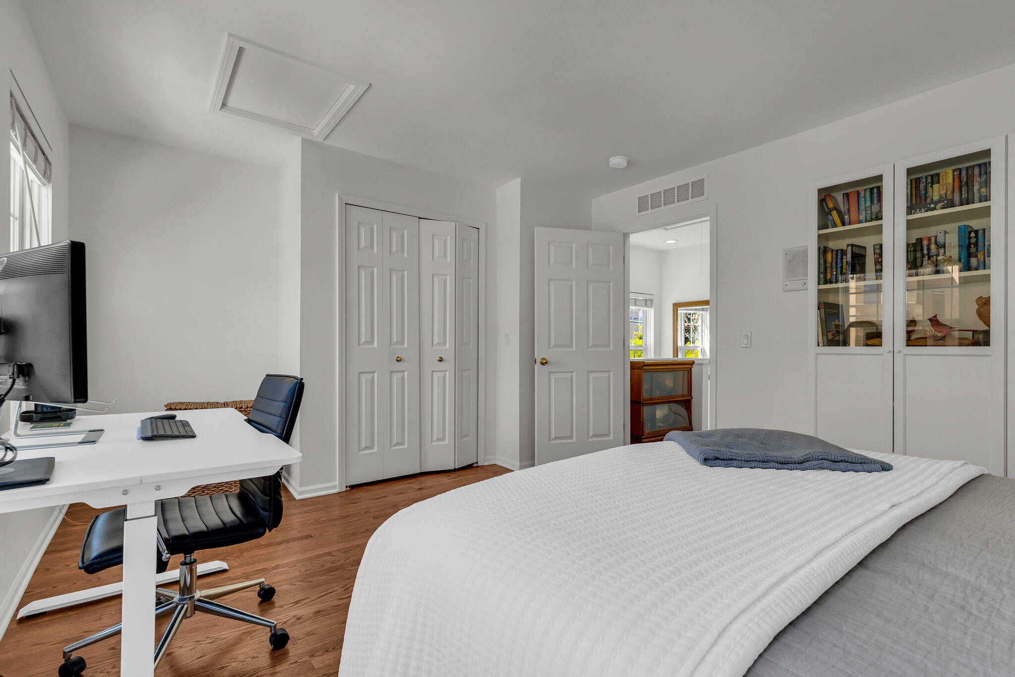 443 W Hancock Street