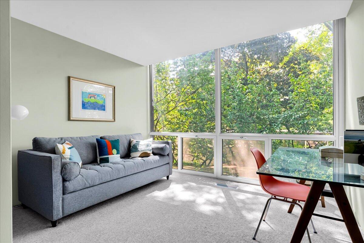 1333 Nicolet Place