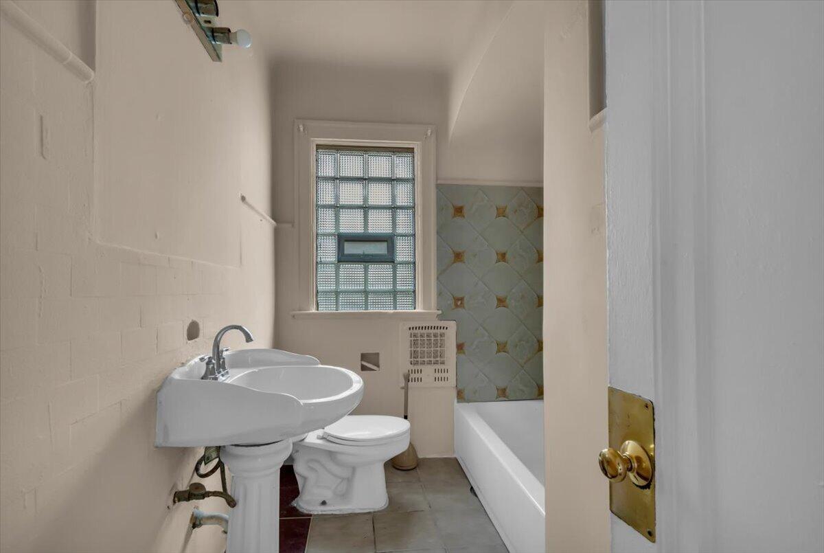 3275 Webb Street