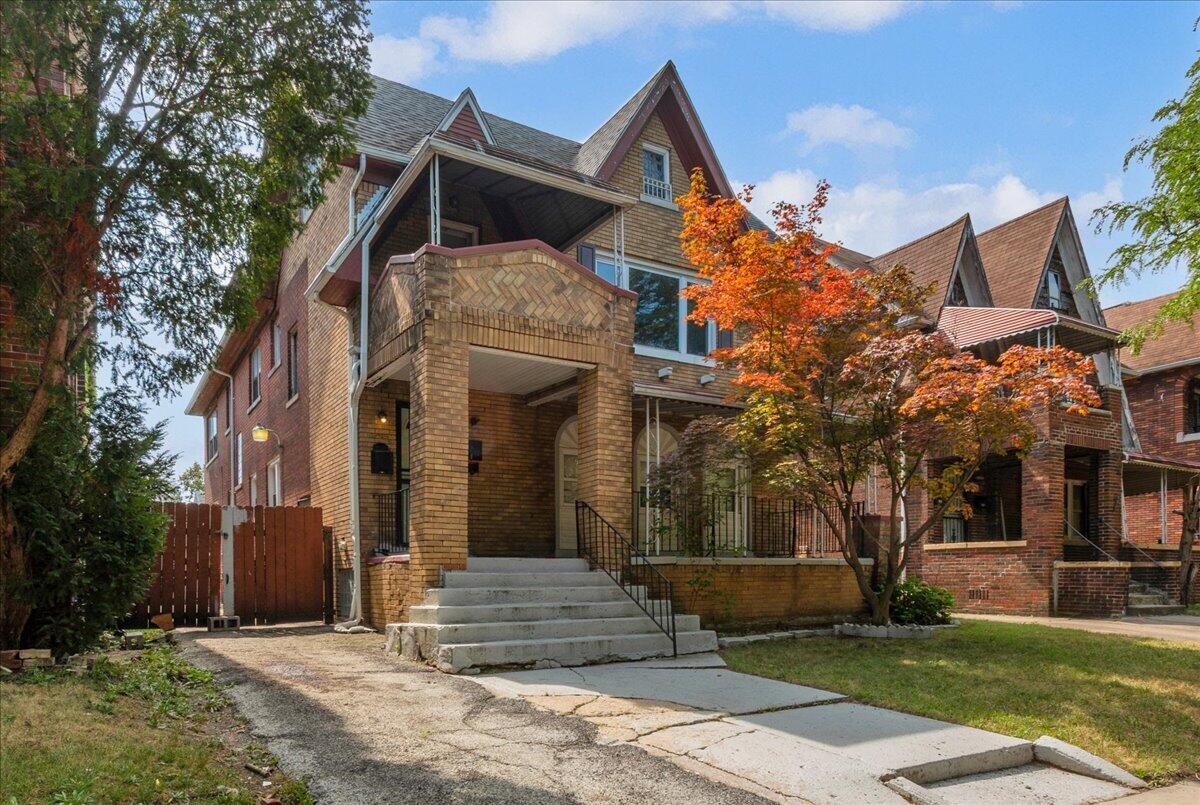 3275 Webb Street