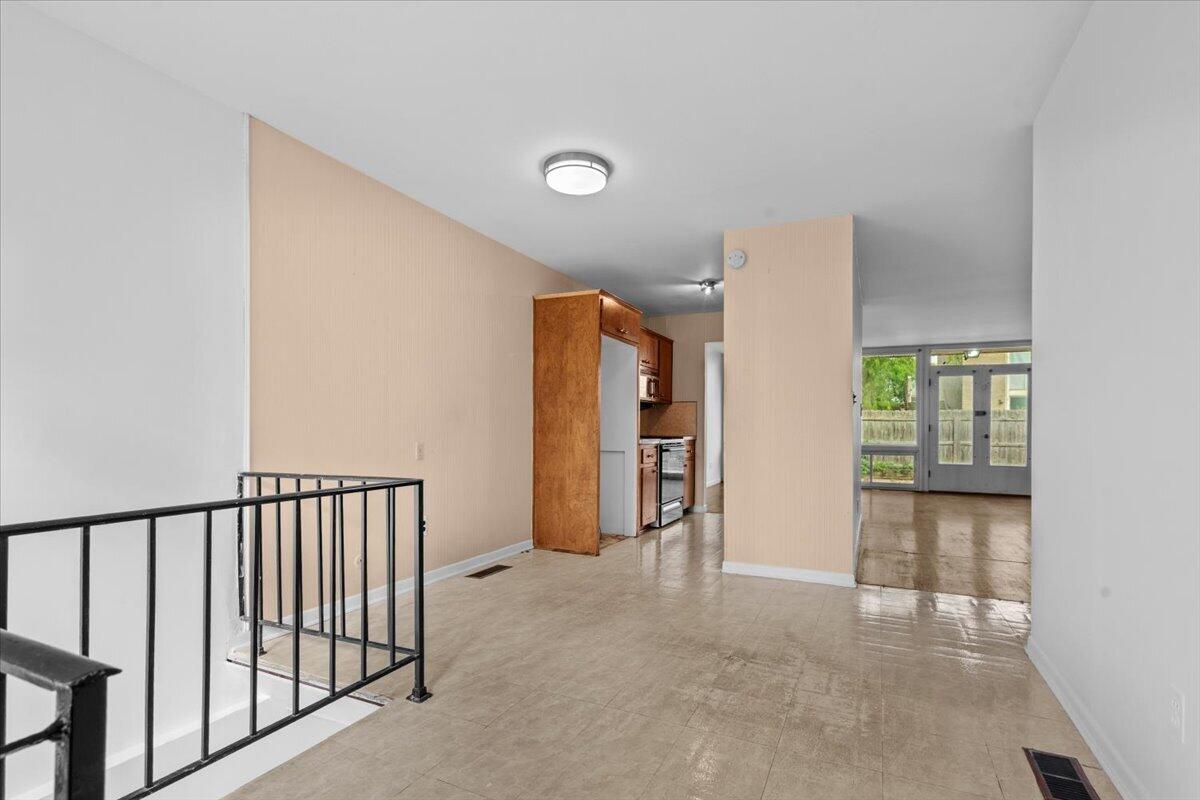 1551 Chateaufort Place