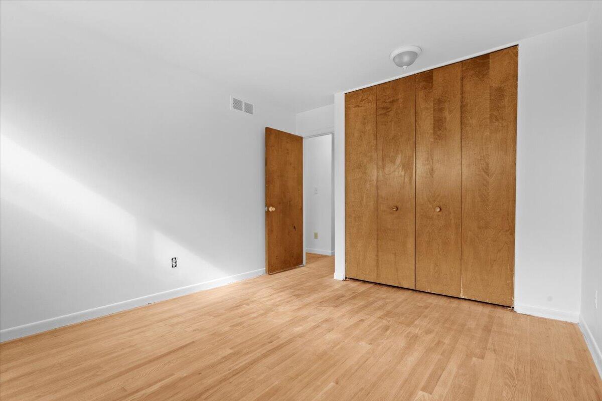 1551 Chateaufort Place