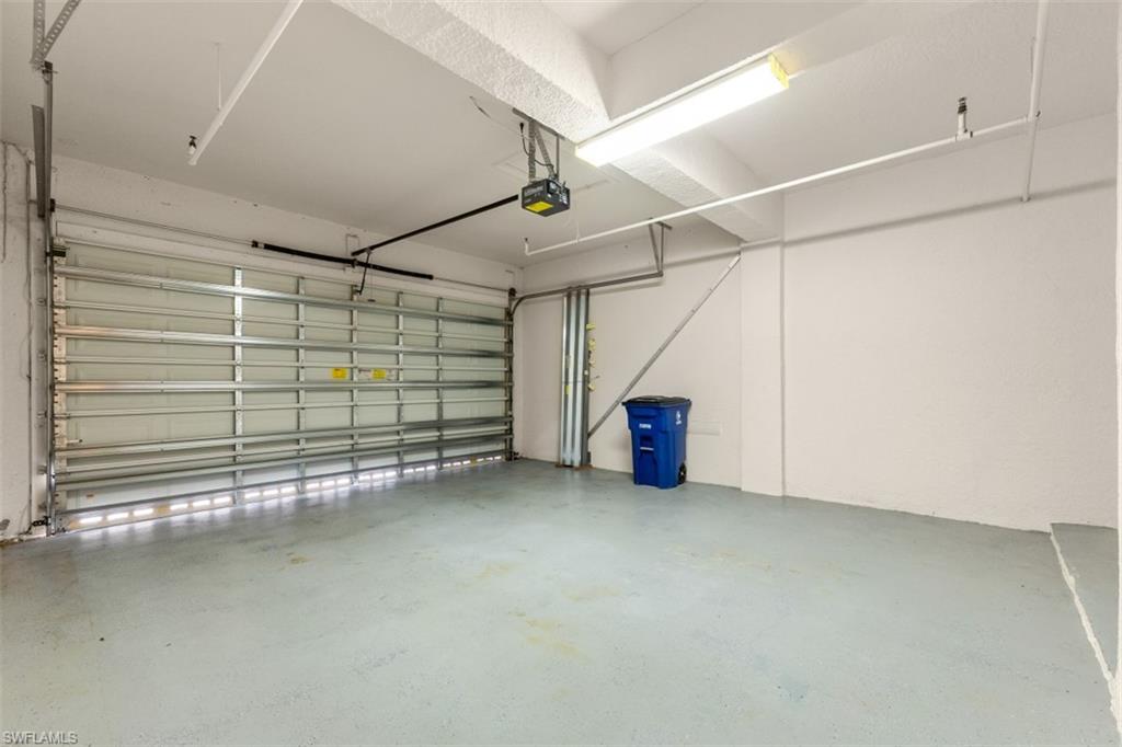 3520 Lansing LOOP 203