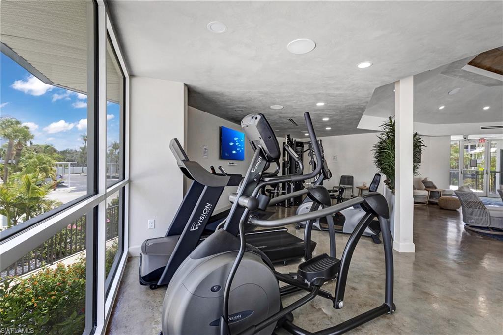 4753 Estero BLVD 1002