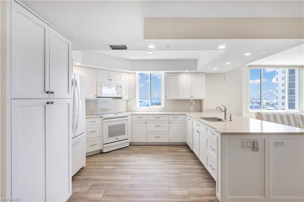 4753 Estero BLVD 1002