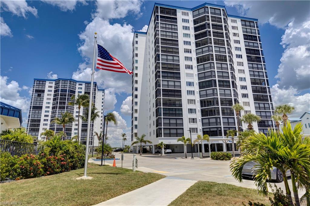 4753 Estero BLVD 1002