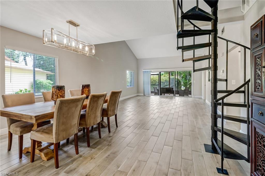 6449 Royal Woods DR