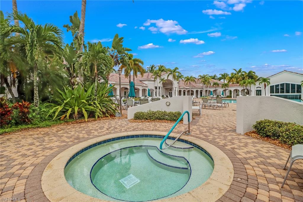 9300 Springview LOOP