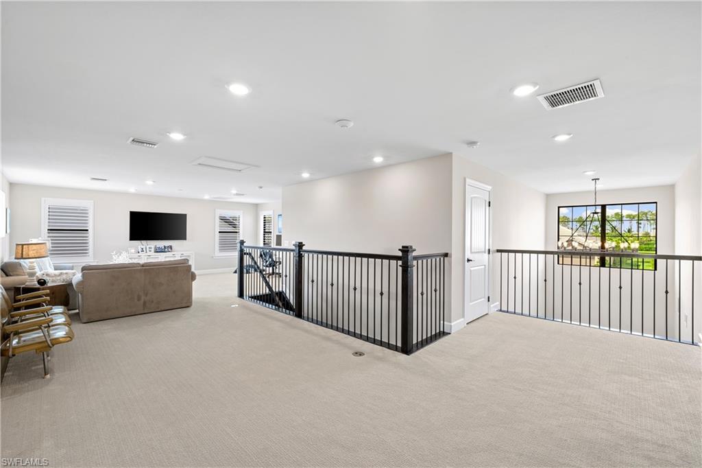 19239 Aqua Shore DR