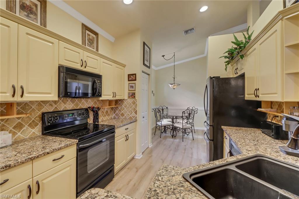 20119 Castlemaine AVE