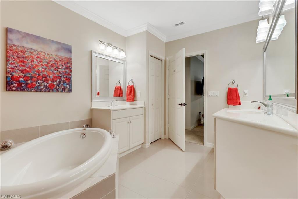 21522 baccarat LN Unit: 101