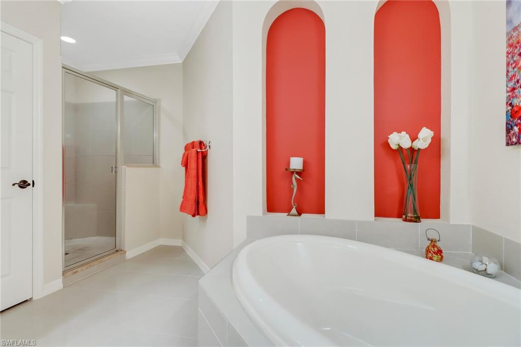 21522 baccarat LN Unit: 101