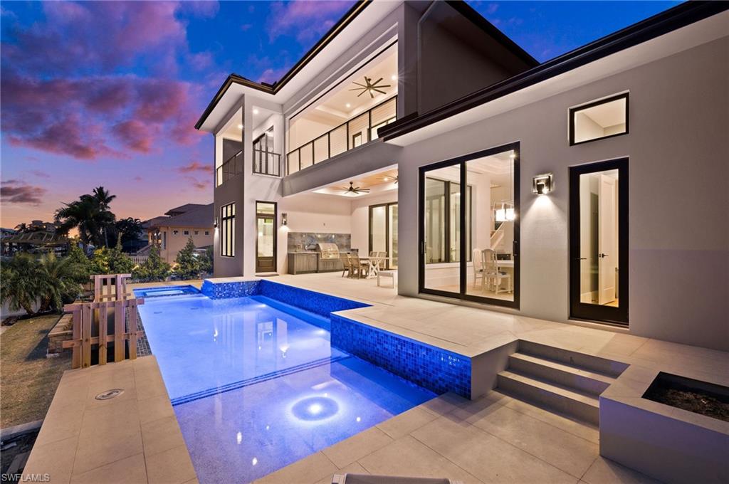 362 Egret AVE