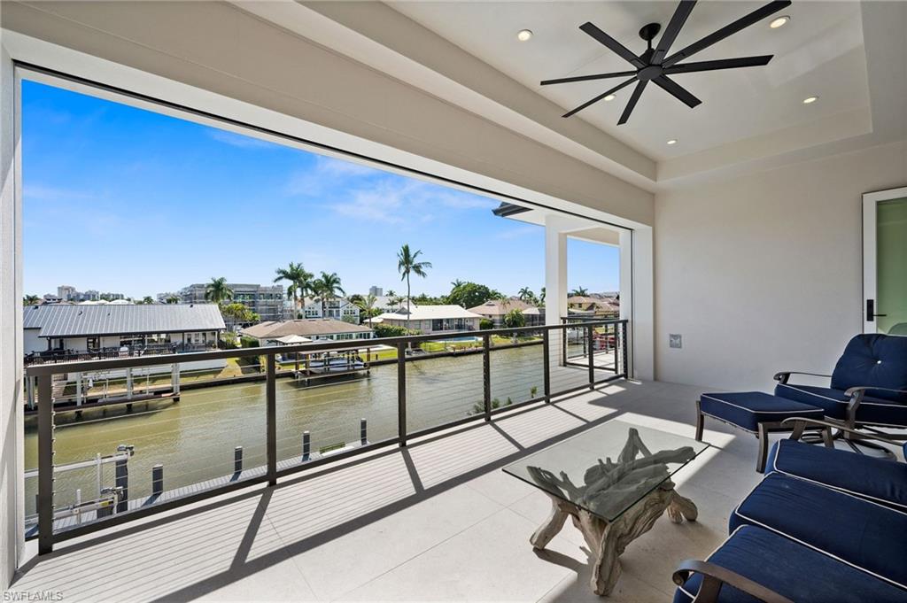 362 Egret AVE