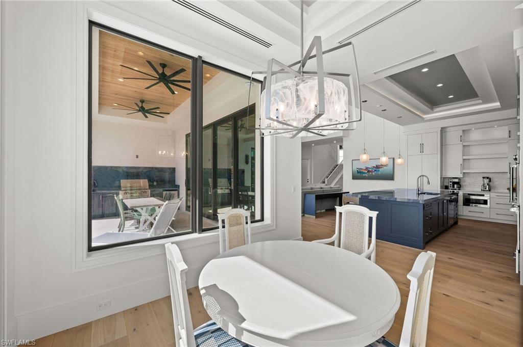 362 Egret AVE