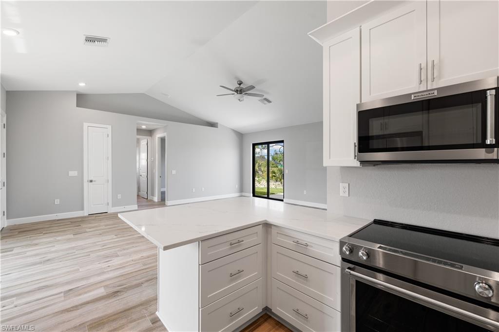 925 NE 11th TER