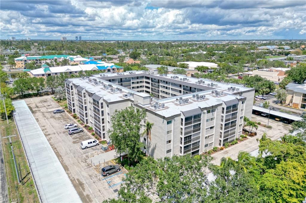 2121 Collier AVE # 508