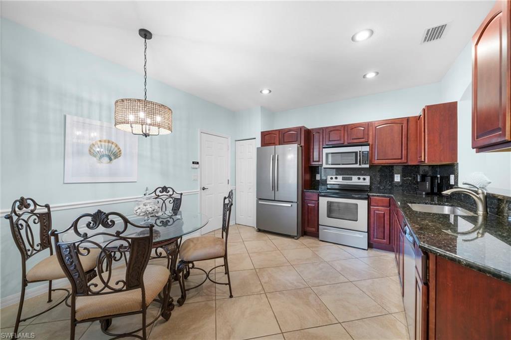 17567 Brickstone LOOP